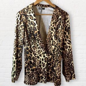 CHIC Me Leopard print long blazer one button closure at waist wide lapel